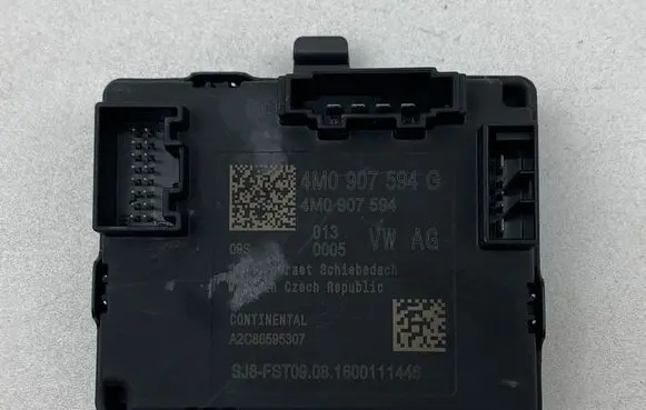 Audi Q7 4M Sunroof control unit/module 4M0907594G 4M0907594