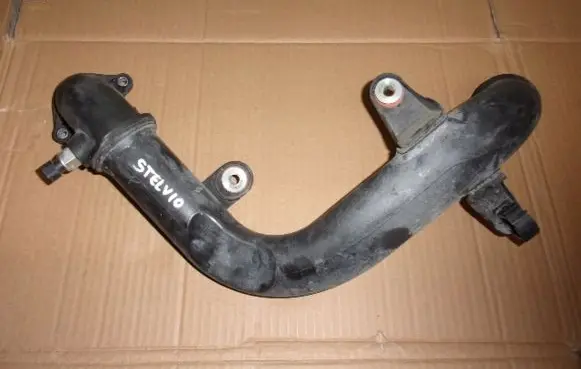 Alfa Romeo Stelvio Intercooler hose/pipe 50552288