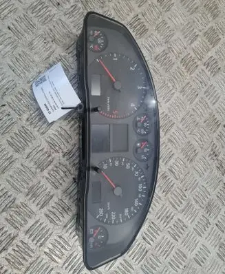 Audi A6 S6 C5 4B Speedometer (instrument cluster) 4B0920900J
