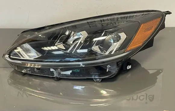 Ford Escape IV Headlight/headlamp J6B13W030BH LJ6B13W030BH