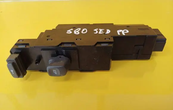 Volvo S80 Electric window control switch 9467627