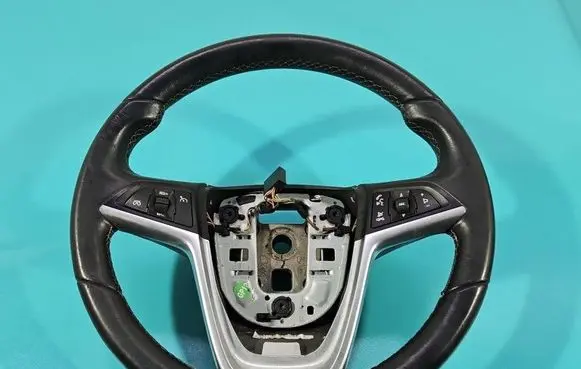 Opel Meriva B Steering wheel IMPRK1550863