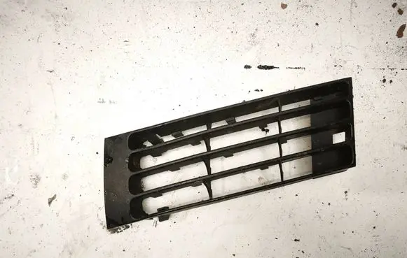 Audi A4 S4 B5 8D Front bumper lower grill 8D0807345A