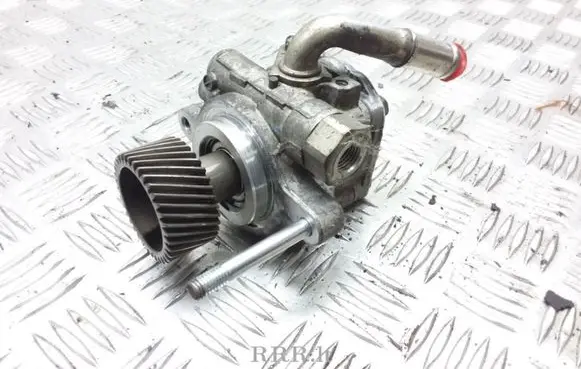 Mazda BT-50 Power steering pump 8131933