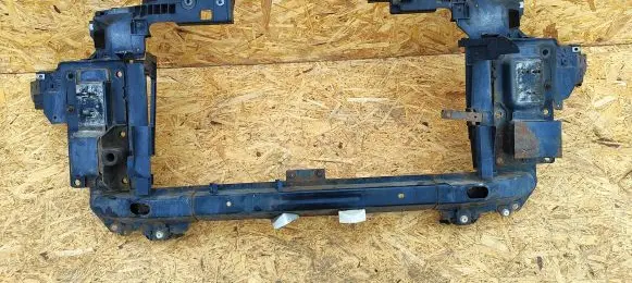 Nissan Murano Z50 Radiator support slam panel