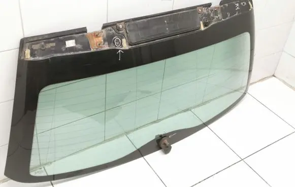 BMW 5 E60 E61 Rear windscreen/windshield window 
