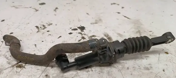 Hyundai i30 Clutch slave cylinder 