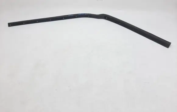 Iveco Daily 6th gen Front door rubber seal 05801555859