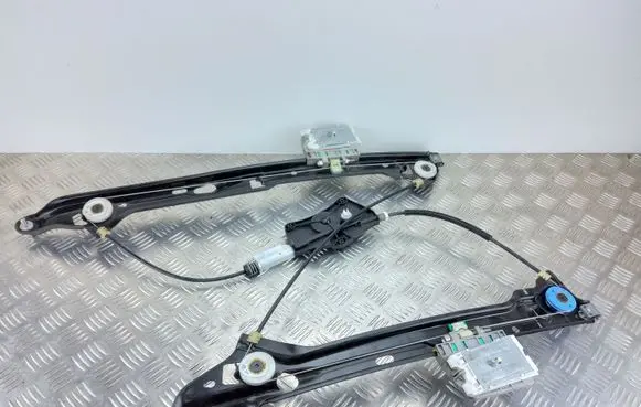 Audi Q8 Rear window lifting mechanism without motor 4M8839461