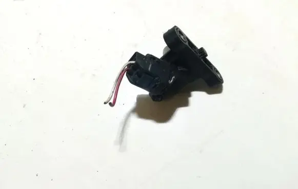 Volvo S80 Crankshaft position sensor 8627355 029600-1210