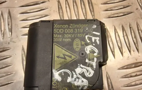 Opel Vectra C Xenon control unit/module 5DD00831910
