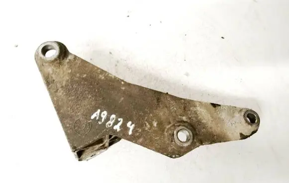 Audi A6 S6 C5 4B Engine mounting bracket