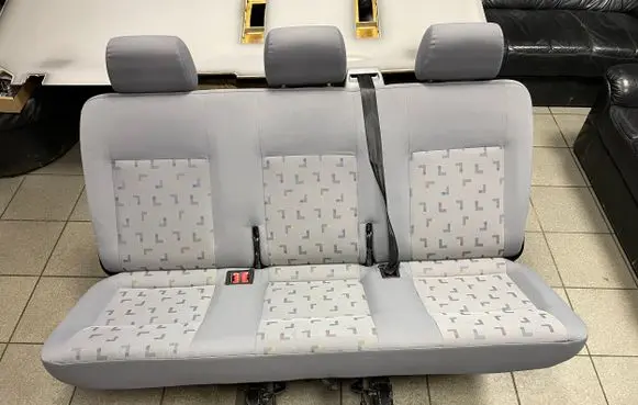 Volkswagen Transporter - Caravelle T5 Rear seat 