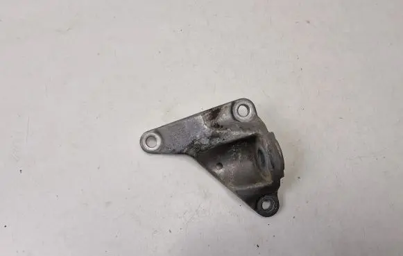 Audi A6 S6 C5 4B Gearbox mounting bracket 4E0399113AA