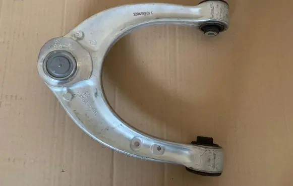 BMW M5 Front upper control arm/wishbone 2284981
