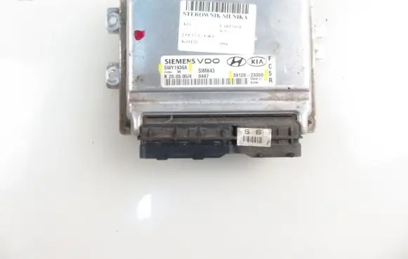 KIA Carens II Engine control unit/module 3912023350 5WY1936A