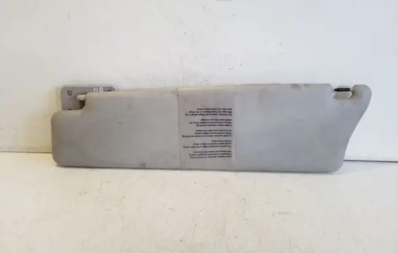 Sun visor