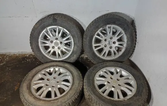 Suzuki SX4 R15 alloy rim 