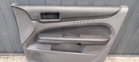Ford Focus Front door card panel trim 4m51a23942c