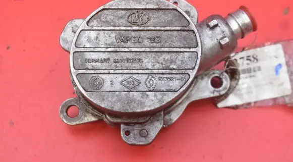 Renault Espace III Vacuum pump 8200102535