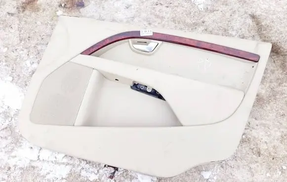Volvo XC70 Front door card panel trim 30649484