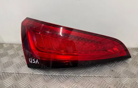 Audi Q5 SQ5 8R Tailgate rear/tail lights 8R0945093D