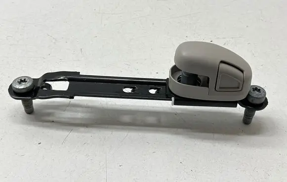 Chrysler Pacifica Seat belt adjustment rail 5LA64PD2AB 34203578A