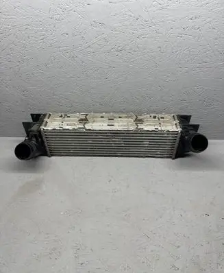 BMW X3 F25 Intercooler radiator 17517593845