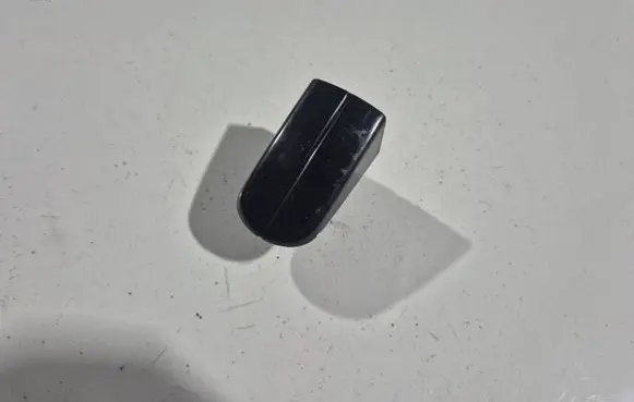 Ford Focus Loading door cover/cap 