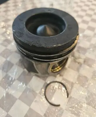 Audi Q7 4M Piston FMN ACH