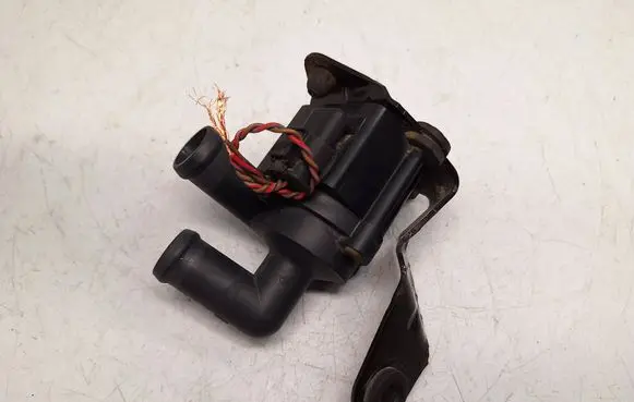 BMW 5 F10 F11 Electric auxiliary coolant/water pump 64219167206 64119183714 64119230237