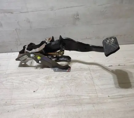 Suzuki Vitara (LY) Brake pedal 4960061M60