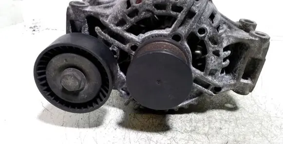 BMW 1 E81 E87 Generator/alternator 0124325116 753296403 753296803