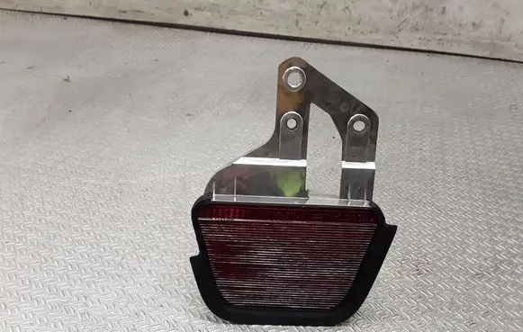 Toyota Avensis T250 Third/center stoplight