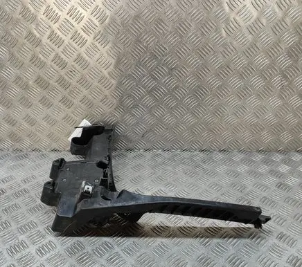 BMW X5 F15 Front bumper mounting bracket 8054019
