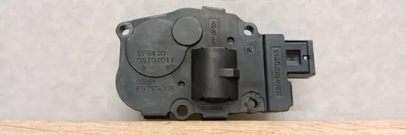 Mercedes-Benz ML W164 Other center console (tunnel) element 05102011