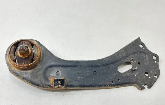 KIA Optima Rear suspension control arm 55281A8300