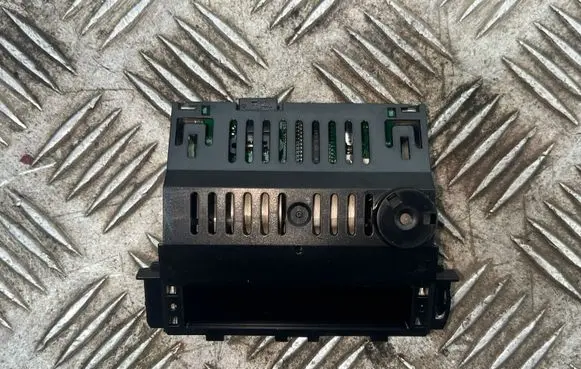 Mercedes-Benz C W203 Parking PDC sensor display screen A2035450332