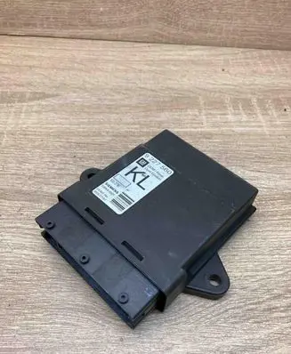 Opel Vectra C Door control unit/module 9227560 5WK46001