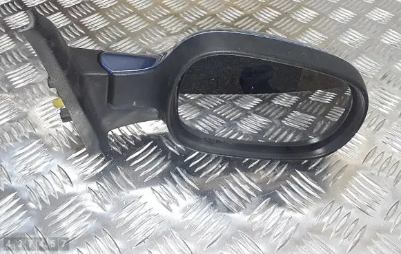 Nissan Micra C+C Front door electric wing mirror e2011031