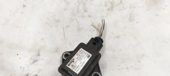 Audi A4 S4 B6 8E 8H ESP acceleration yaw rate sensor 8E0907637A