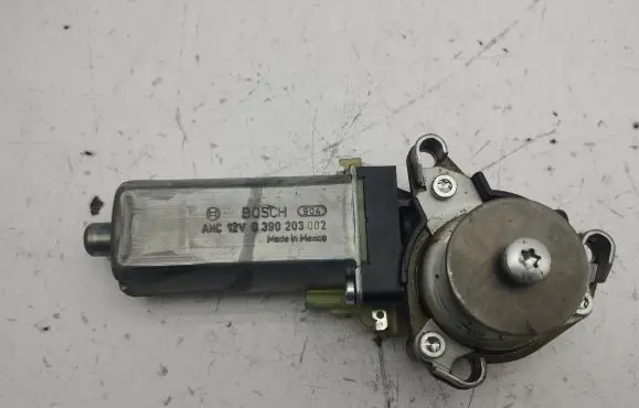 Mercedes-Benz ML W164 Seat adjustment motor 820418984
