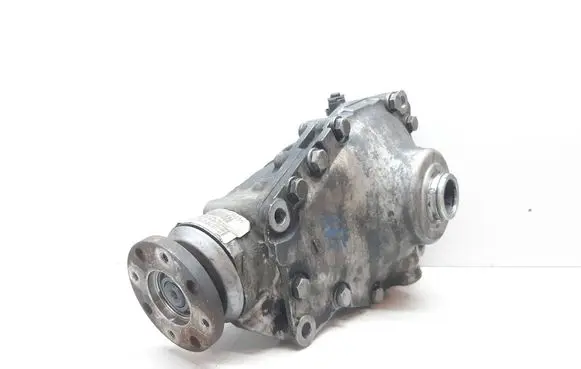 BMW 5 F10 F11 Front differential 7589155