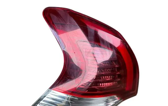 Rear/tail lights