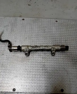 Toyota Avensis T250 Fuel main line pipe