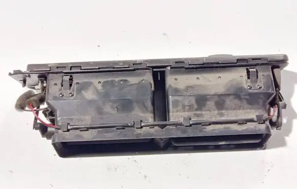 Audi A6 S6 C5 4B Dash center air vent grill 4b1820951
