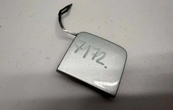 Volkswagen Jetta VI Front tow hook cap/cover 5C6807241F