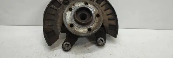 Mercedes-Benz Vito Viano W639 Front wheel hub