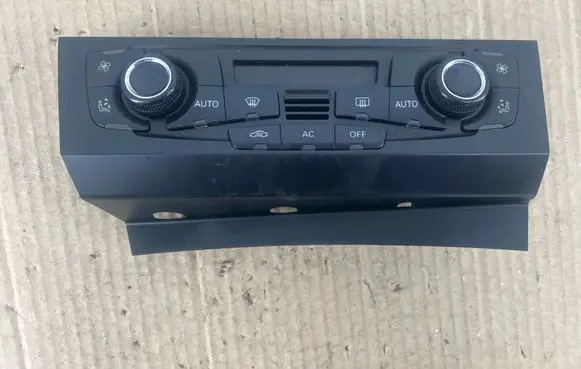 Audi A4 S4 B8 8K Climate control unit 8T2820043AF A2C53345978