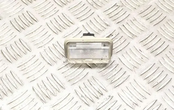 Toyota Avensis T250 Number plate light E1001479